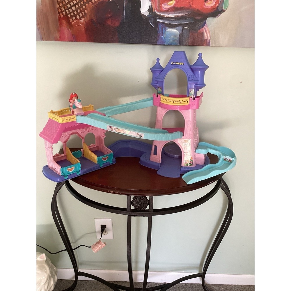 Fisher-Price Little People Disney Princess Klip-Klop Castle w/Stables Works Read